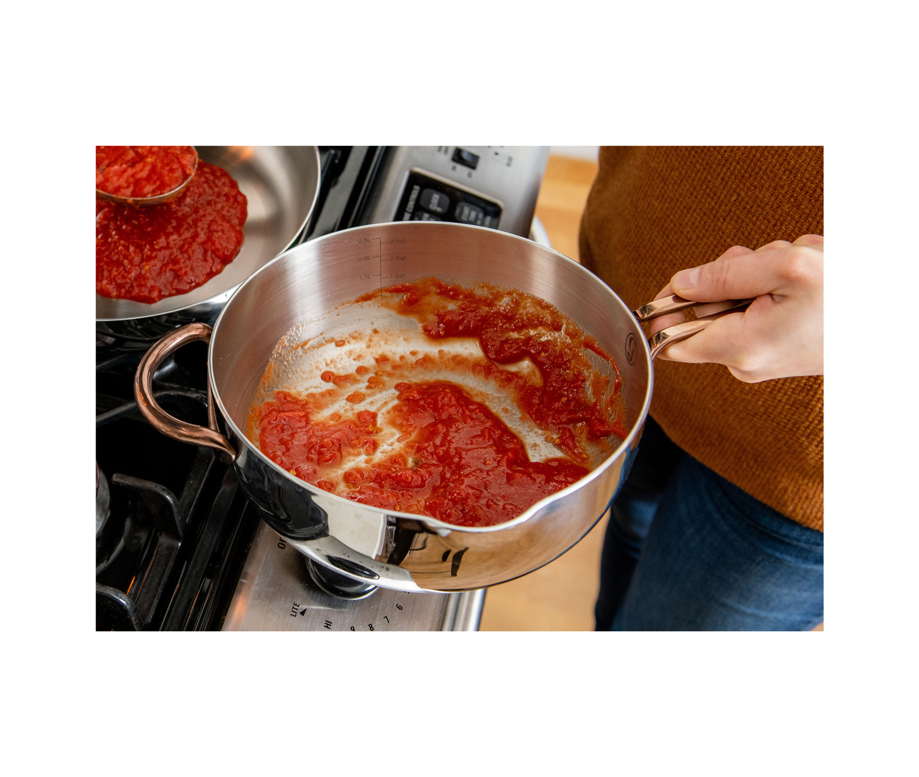 01-saucy-lifestyle_6caf08d6-2a2d-4e9b-8481-ff244d96b36f.png